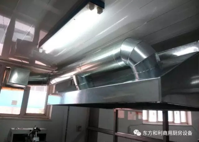 廚房排煙系統(tǒng)清洗方法 保障廚房安全運(yùn)作